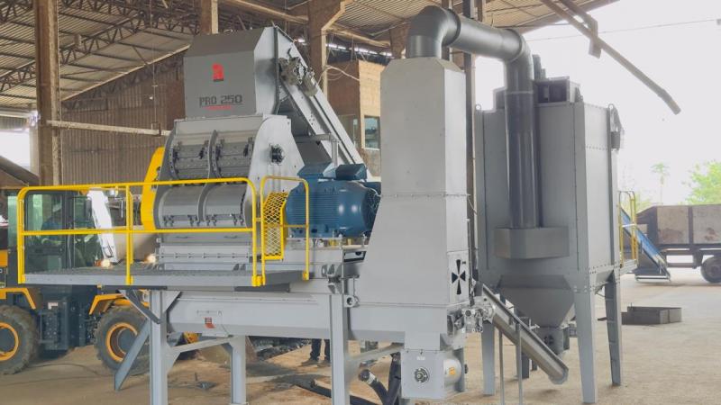 Aproveitamento de Resíduos de Biomassa no Beneficiamento do Milho: Oportunidade Sustentável Aproveitamento de Resíduos de Biomassa no Beneficiamento do Milho: Oportunidade Sustentável